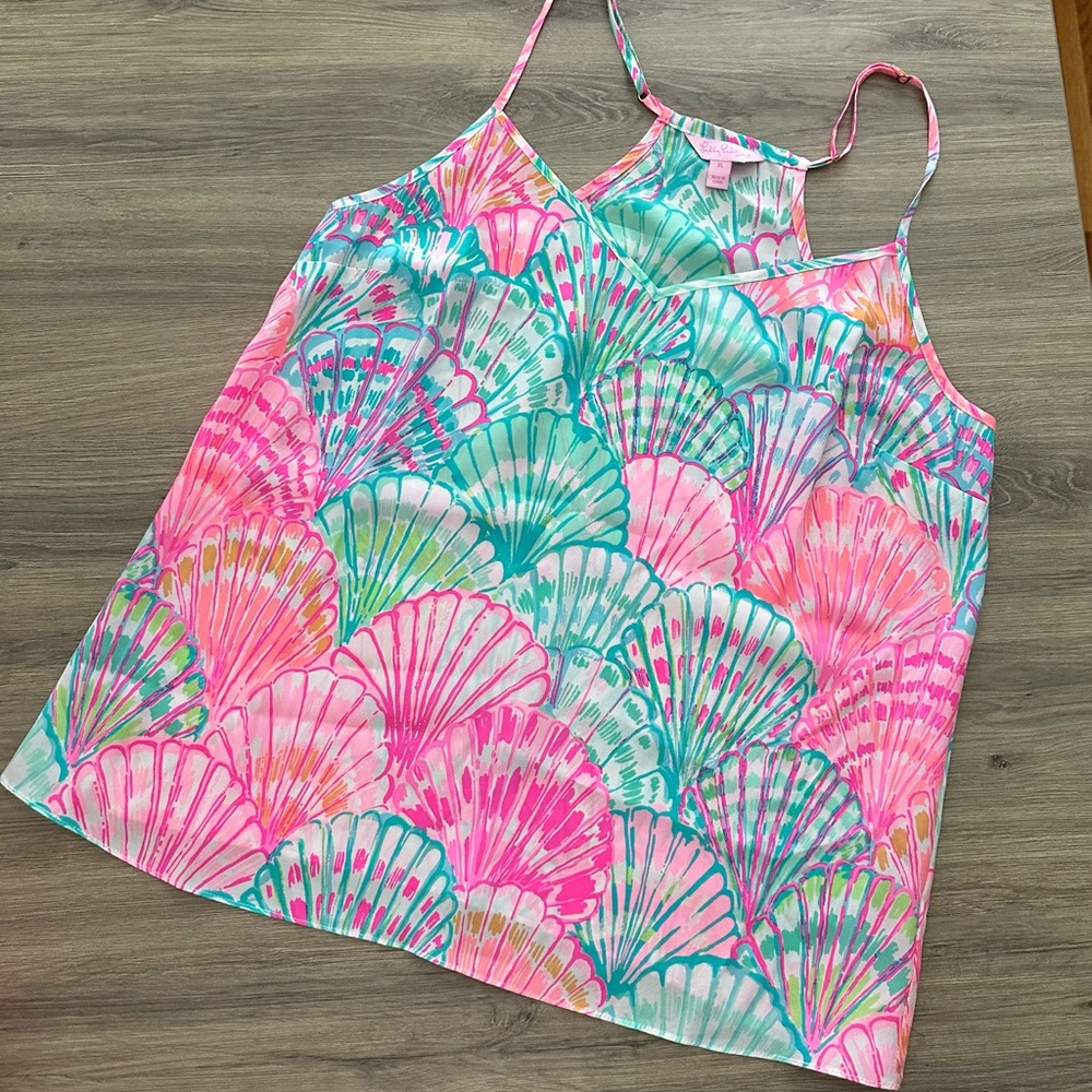 Lilly Pulitzer Oh Shello racer back silk Patterned Top